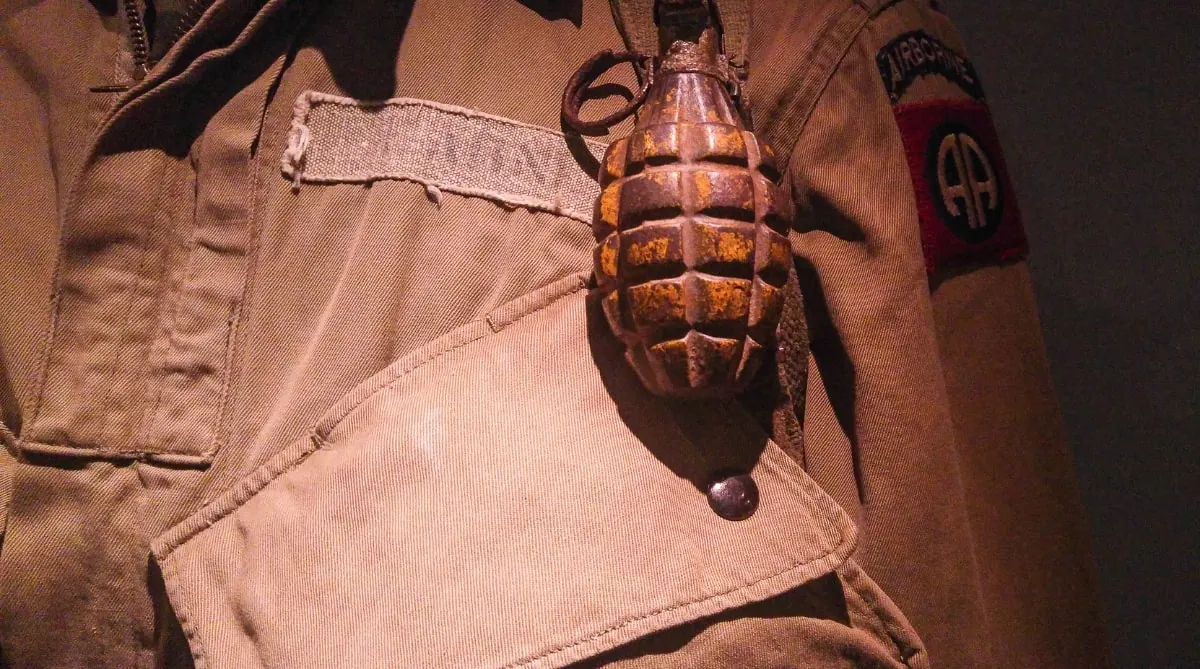 csgo grenades